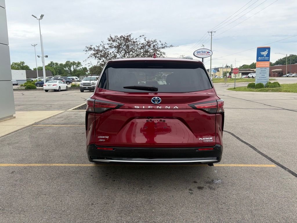 Used 2022 Ruby Flare Pearl Toyota Platinum image 36