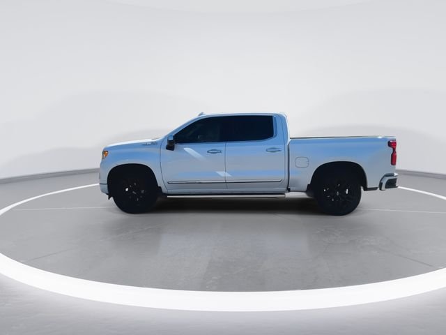 Used 2023 Beige Chevrolet High Country image 7