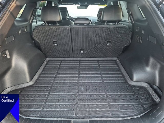 Used 2023 Gray Kia X-Line image 32