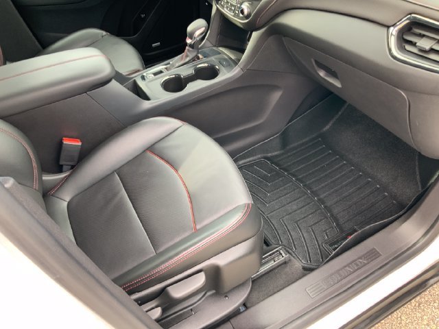 Used 2024 Iridescent Pearl Tricoat Chevrolet RS image 22