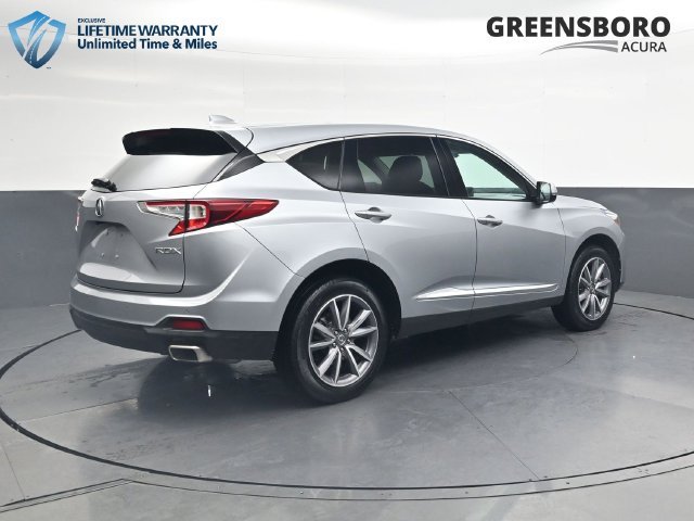 Used 2023  Acura Technology Package image 5