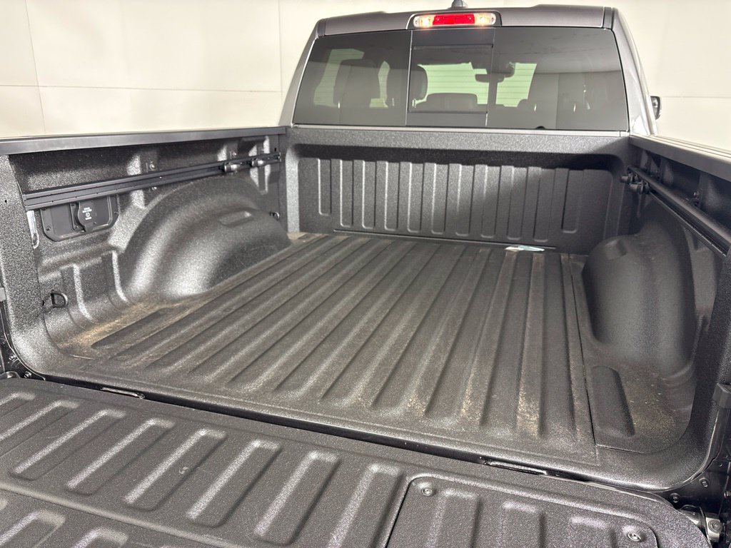 New 2027 Granite Crystal Metallic Clear-Coat Exterior Paint RAM Rebel image 13