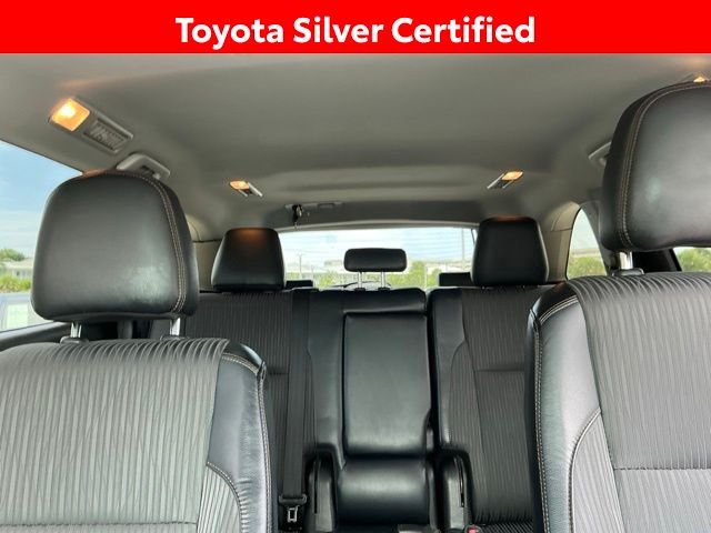 Used 2019 Black Toyota LE Plus image 17