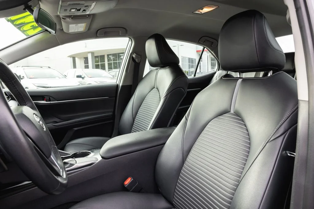 Certified Used 2020 Celestial Silver Metallic Toyota SE image 11