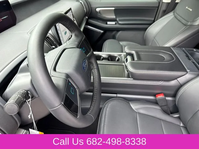 New 2026 Star White Metallic Tri-Coat Ford Platinum® image 50