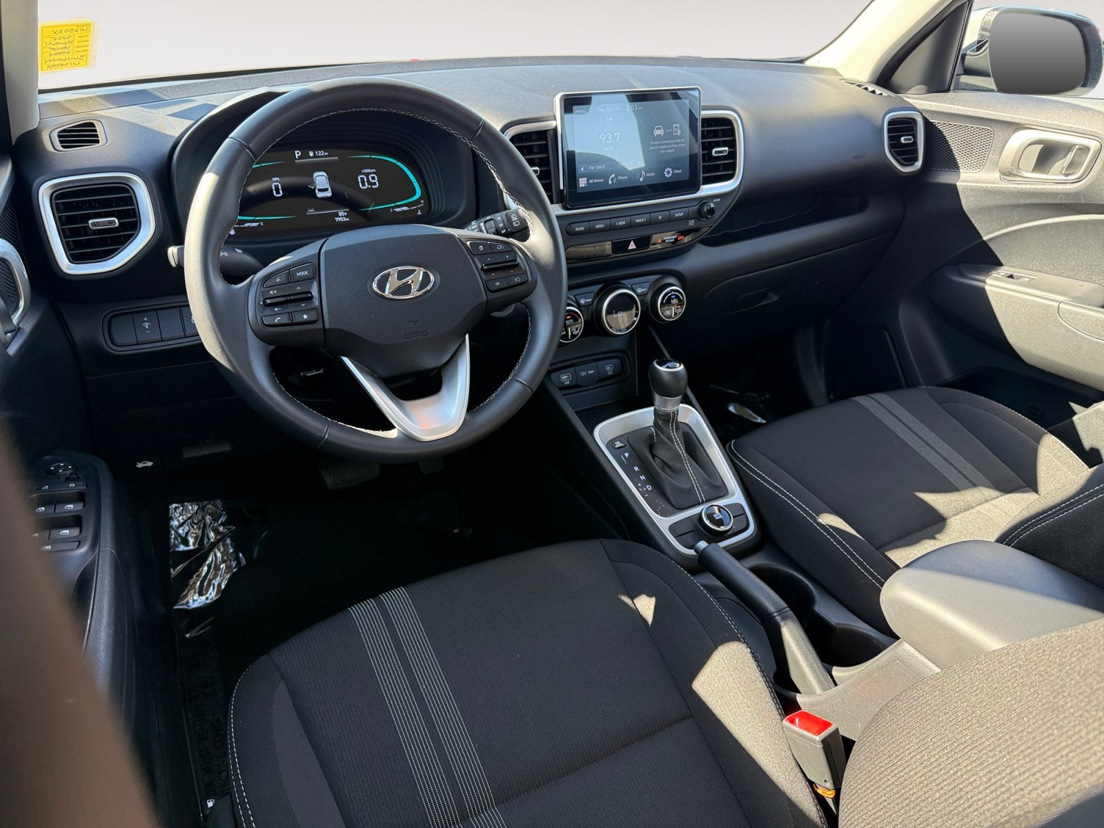 Certified Used 2025 Green Hyundai SEL image 15