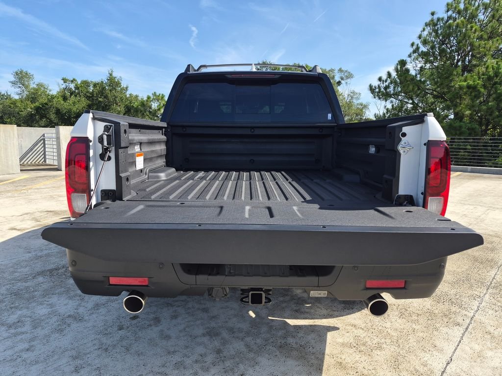 2026 Honda Ridgeline Black Edition - Photo 17