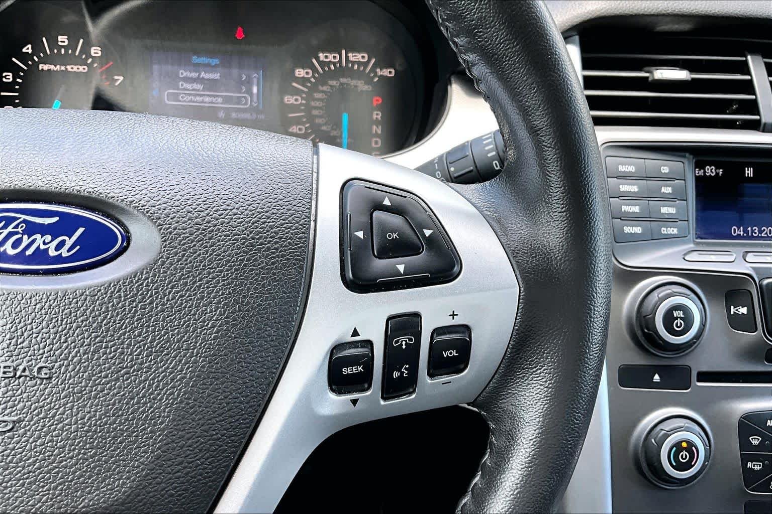 Used 2013 Mineral Grey Metallic Ford SEL image 23