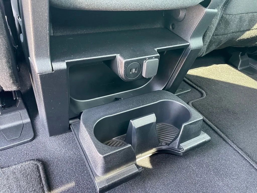 New 2026 Carbonized Gray Metallic Ford XLT image 48