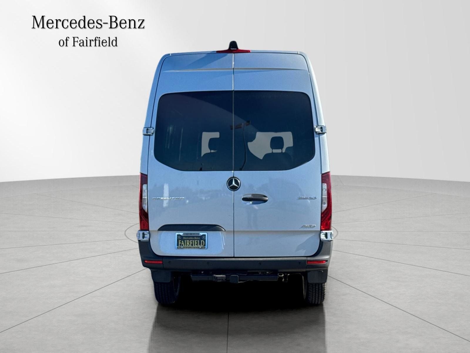 2025 Mercedes-Benz Sprinter Crew Van Base - Photo 6