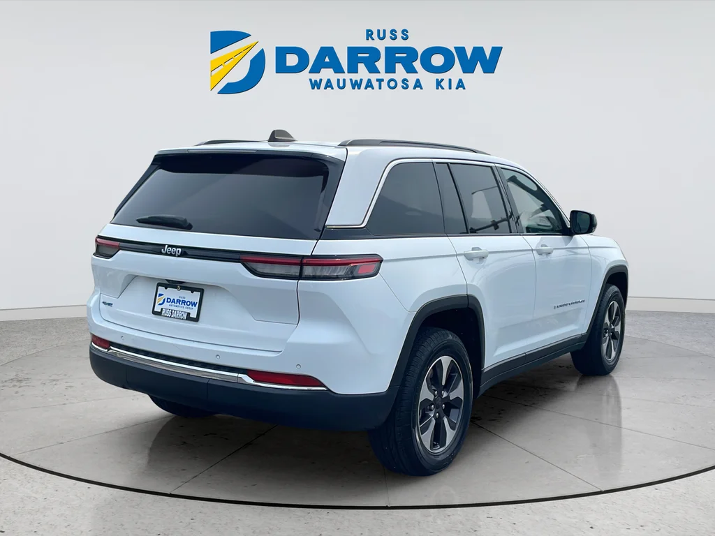 Used 2024 White Jeep 4xe image 5