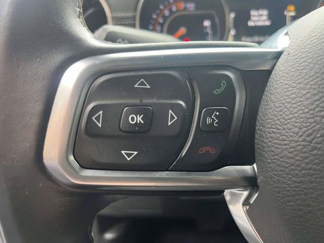 Used 2018 Silver Jeep Unlimited Sahara image 26
