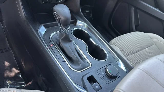 Used 2023 STERLING GRAY METALLIC Chevrolet LS image 29