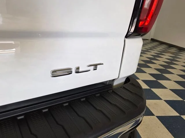 New 2026 Summit White GMC SLT image 7