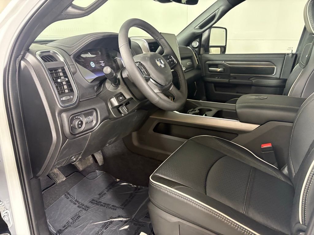 New 2026 Bright White Clear-Coat Exterior Paint RAM Laramie image 22