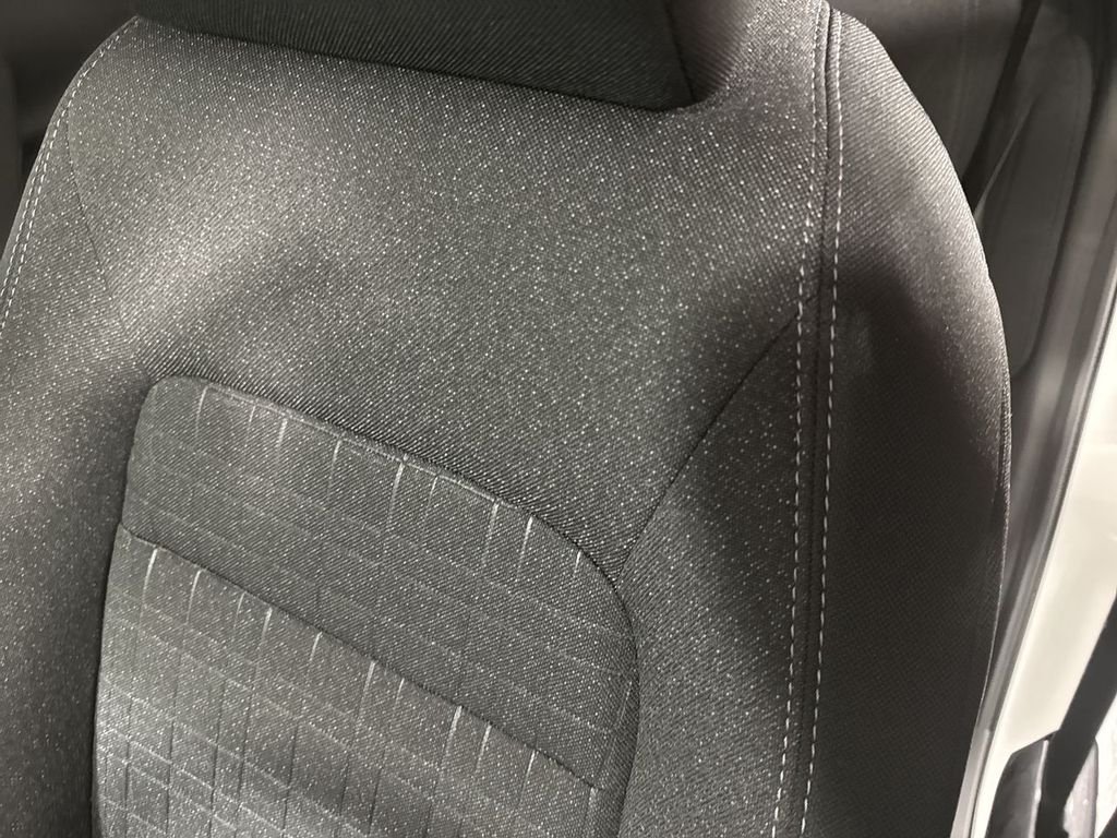 2026 Honda HR-V LX - Photo 16