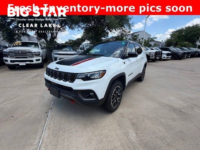 2025 Jeep Compass Trailhawk 4X4's photo
