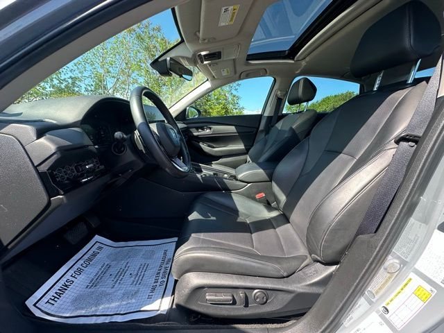 Used 2024 Gray Honda Touring image 23