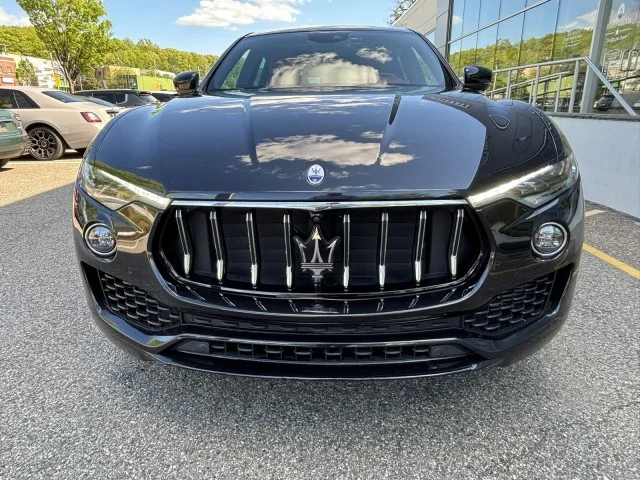Used 2023 Nero Ribelle Metallic Maserati GT ~ Comfort & Convenience Package !!! image 3