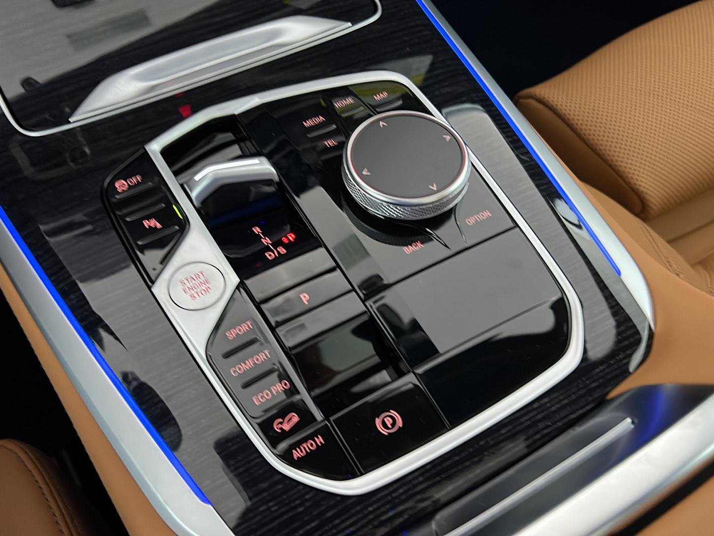 New 2026 Alpine White BMW xDrive40i image 25