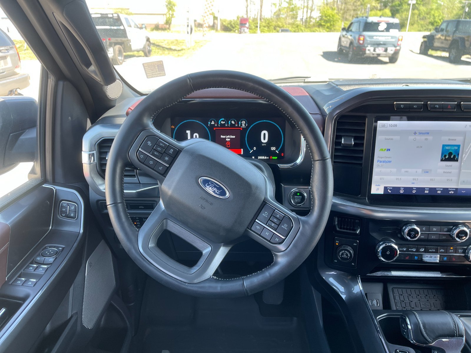 Used 2023 Gray Metallic Ford Lariat image 16