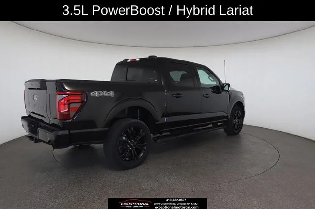 Used 2025 Black Ford Lariat image 19
