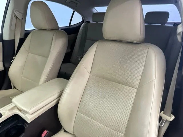 Used 2017 Blue Lexus 350 image 6