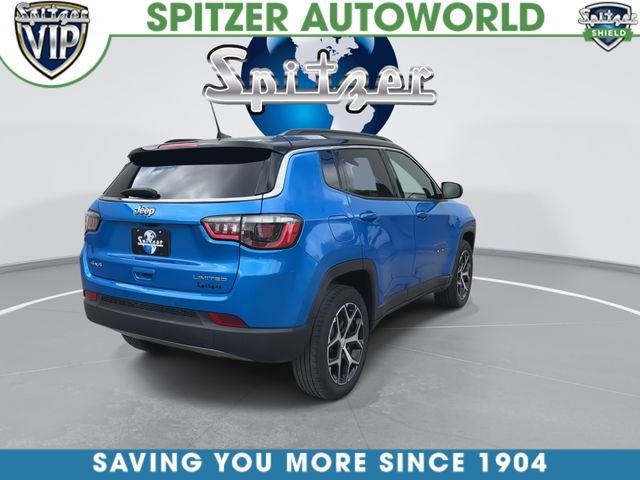 Certified Used 2024 Hydro Blue Pearlcoat Jeep Limited image 9