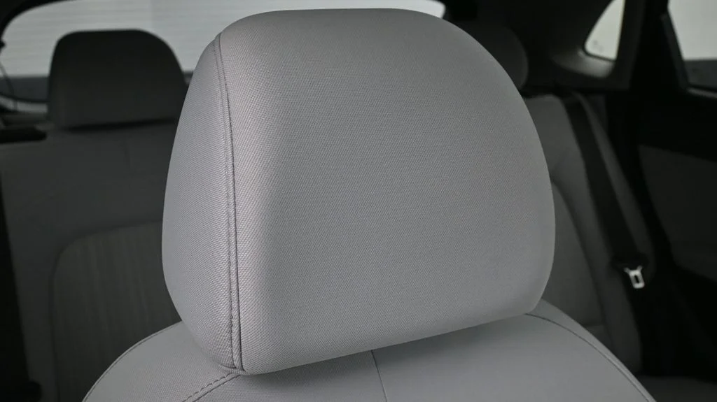 Used 2023 Black Hyundai SEL image 18