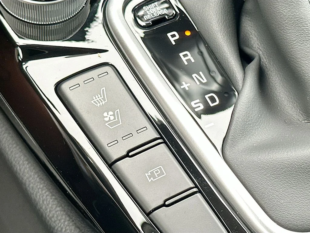 New 2026 Gravity Gray Kia SX image 21
