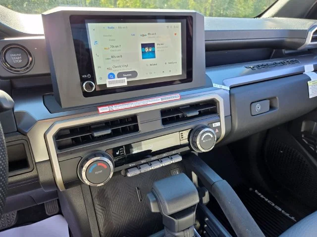 Used 2025 Silver Toyota SR5 image 22