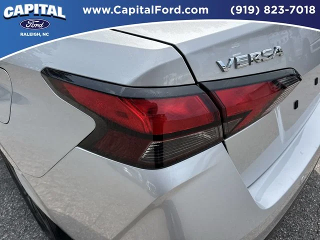 Used 2025 Silver Nissan 1.6 SV image 15