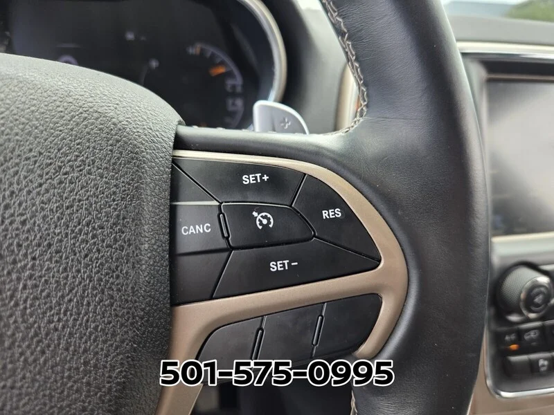 Used 2017 Diamond Black JEEP LIMITED 4X4 image 26