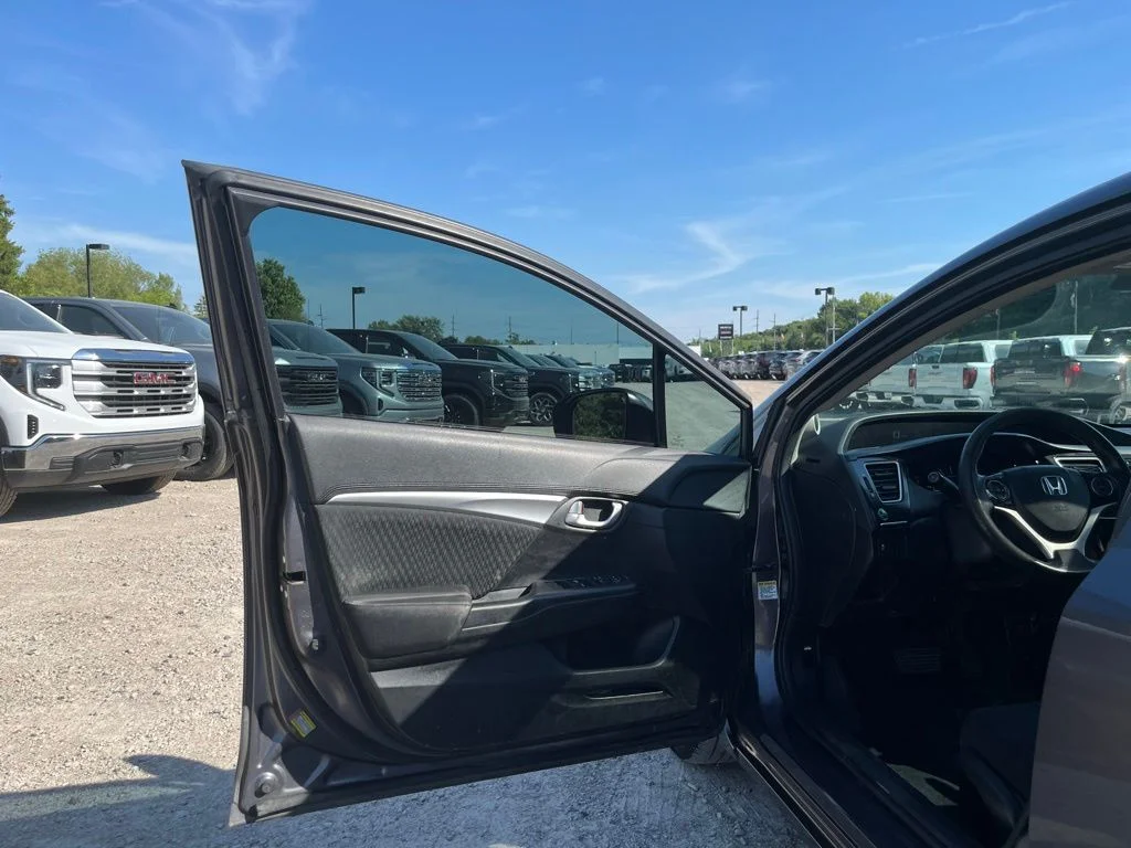 Used 2015 Crystal Black Pearl Honda EX image 18