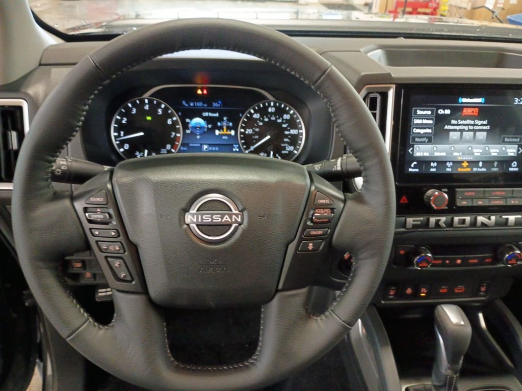 2026 Nissan Frontier SV - Photo 14