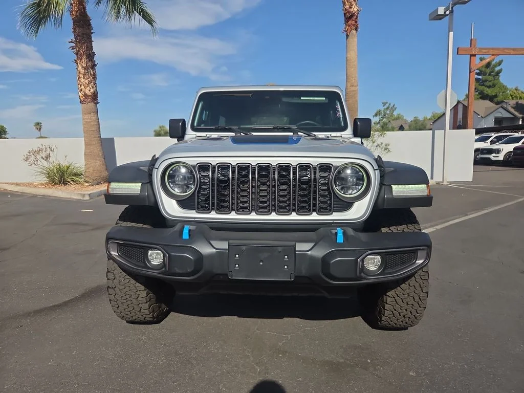 Used 2024 Silver Jeep Rubicon 4xe image 3
