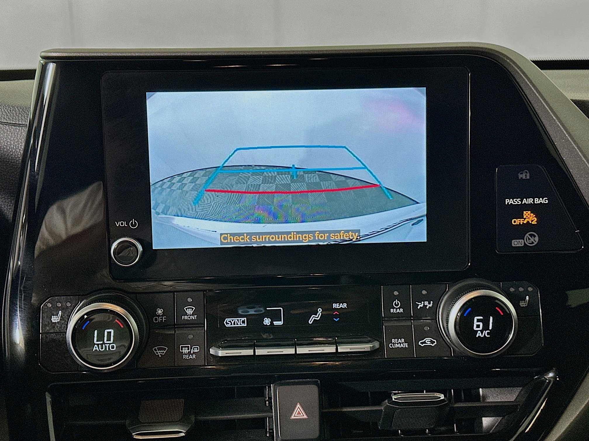 Certified Used 2025 Pearl Toyota XLE image 25