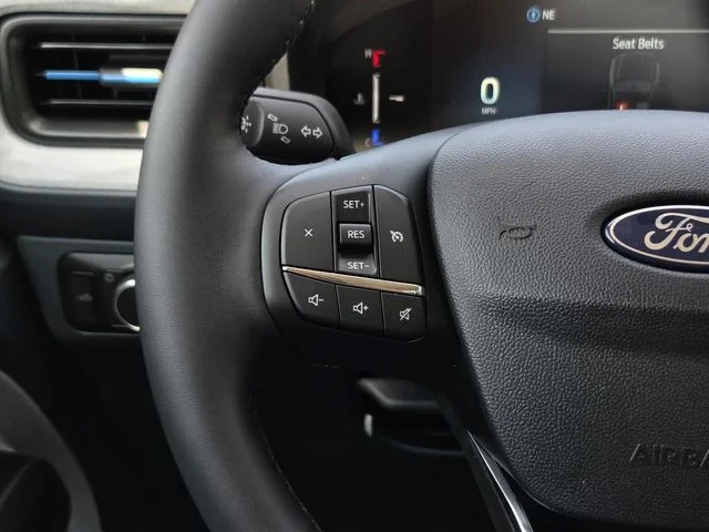 New 2026 Carbonized Gray Metallic Ford XLT image 15