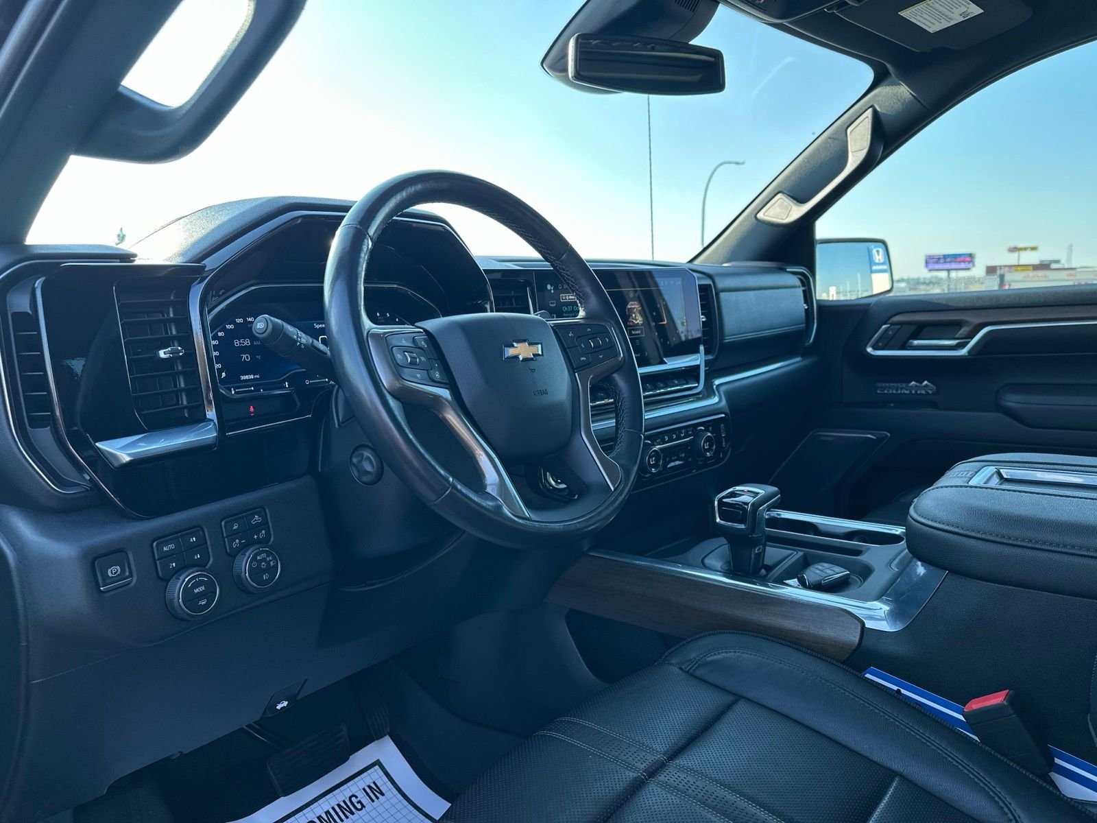 Used 2022 Gray Chevrolet High Country image 15