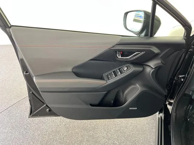 New 2026 CRYSTAL BLACK SILICA Subaru Limited Hybrid image 12
