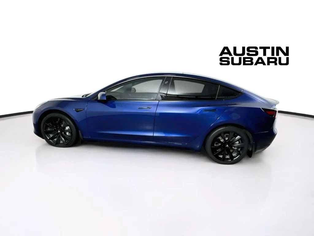 Used 2022 Blue Tesla Long Range image 4