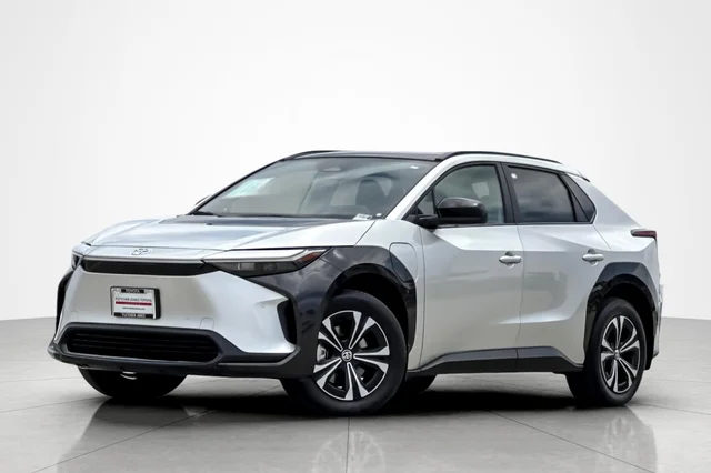 2024 Toyota bZ4X XLE