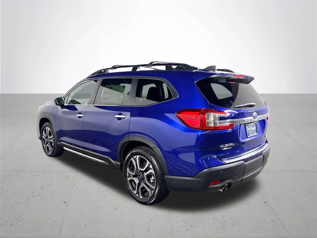 New 2026 SAPPHIRE BLUE PEARL Subaru Touring 7-Passenger image 8