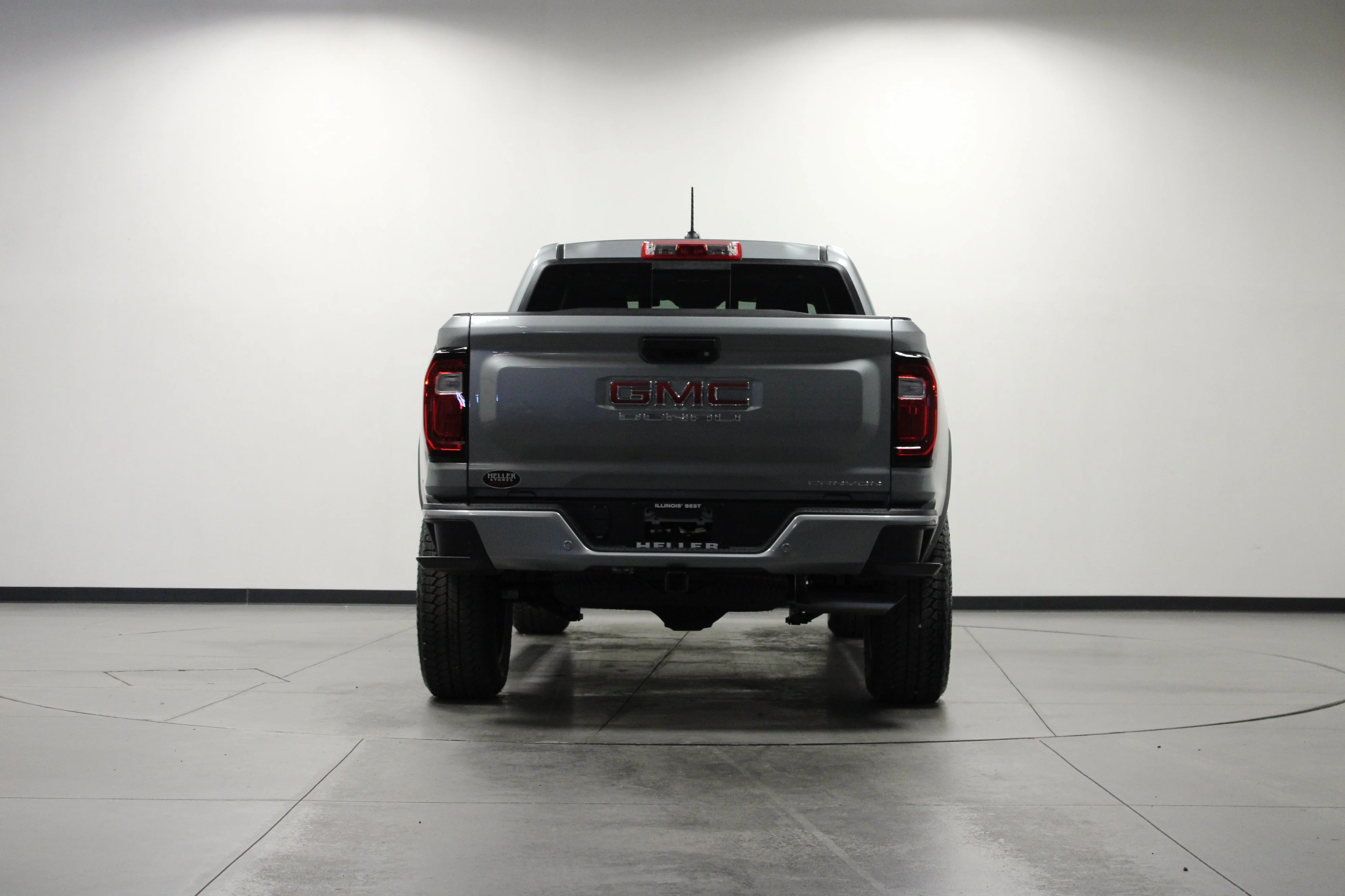 New 2026 Sterling Metallic GMC Denali image 5