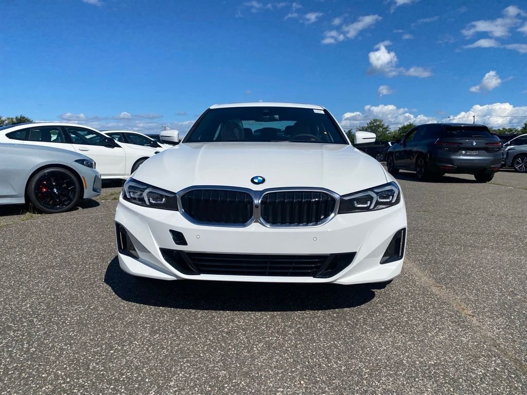 New 2026 Alpine White BMW 330i NA xDrive image 2