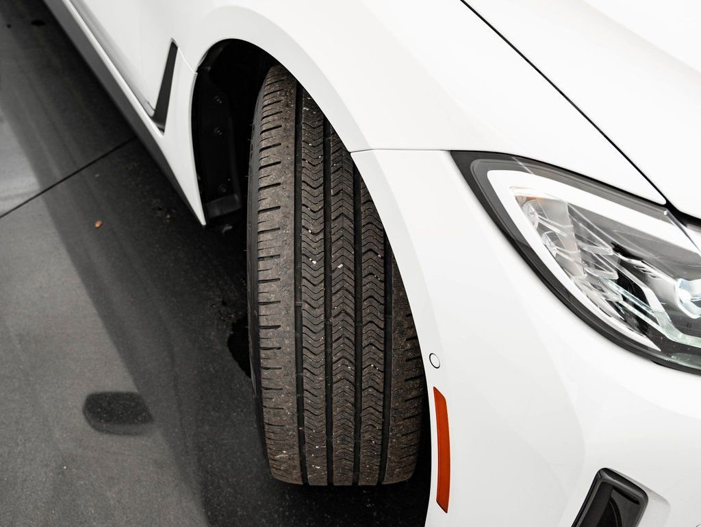 Used 2023 Alpine White BMW eDrive40 image 51
