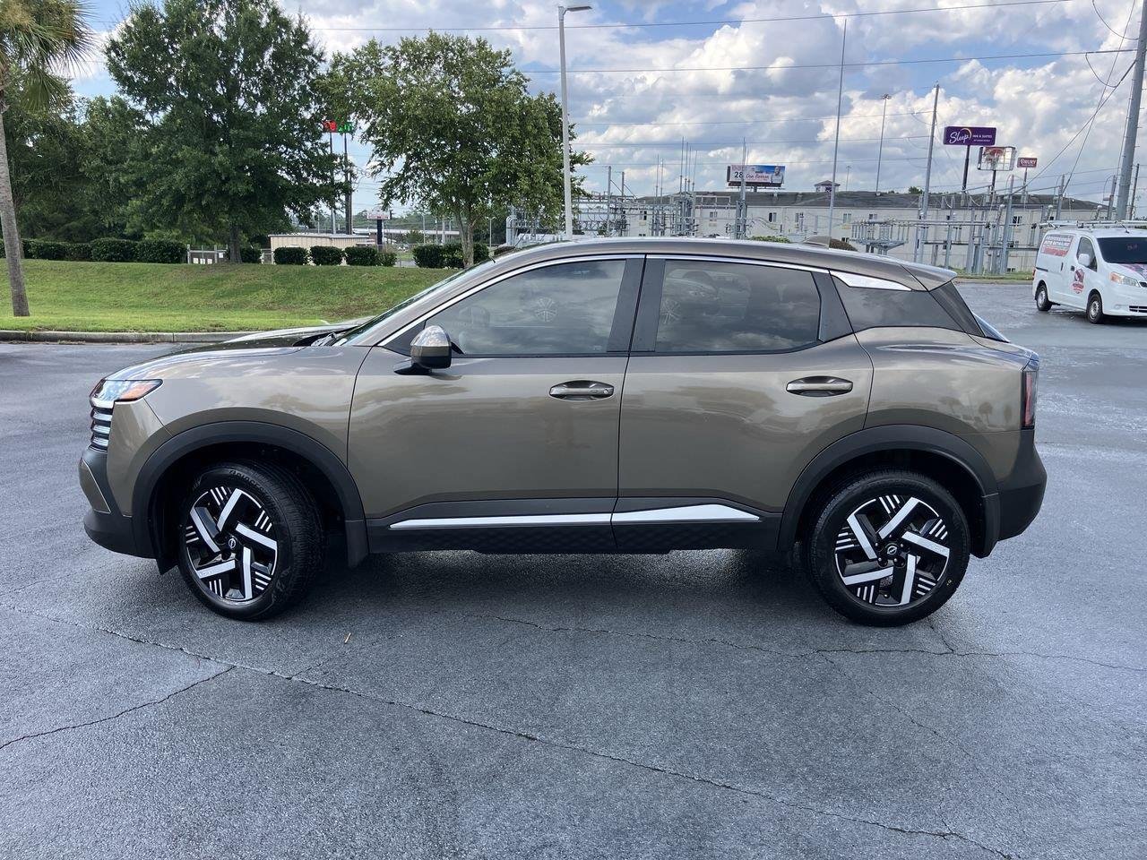 Used 2025 Brown (Canyon Bronze Metallic) Nissan SV image 2