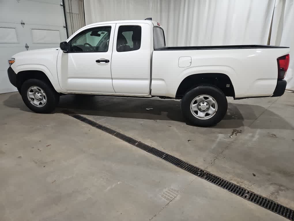 Certified Used 2023 Ice Cap Toyota SR image 3