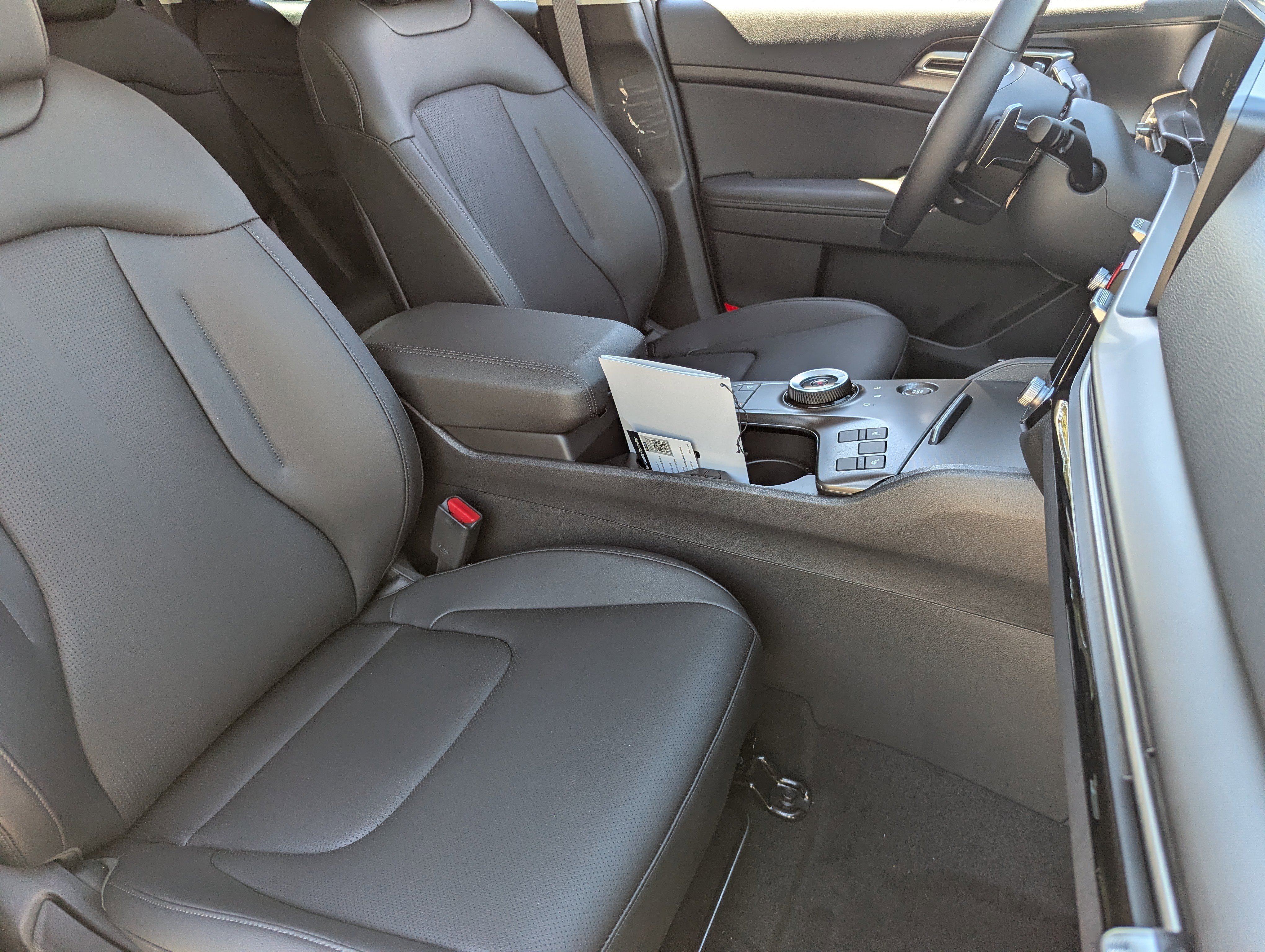 New 2026 Fusion Black Kia EX image 8