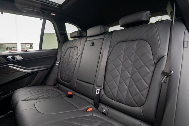 2026 BMW X5 40i - Photo 32